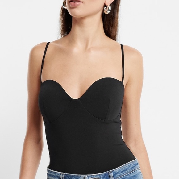NWT Express Body Contour High Compression
Bustier Bodysuit With Bra Cups - Picture 1 of 12